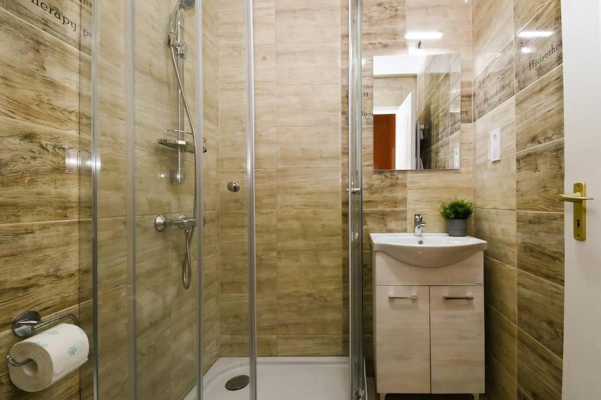 Very Central Very Spacious New Home Budapest Esterno foto