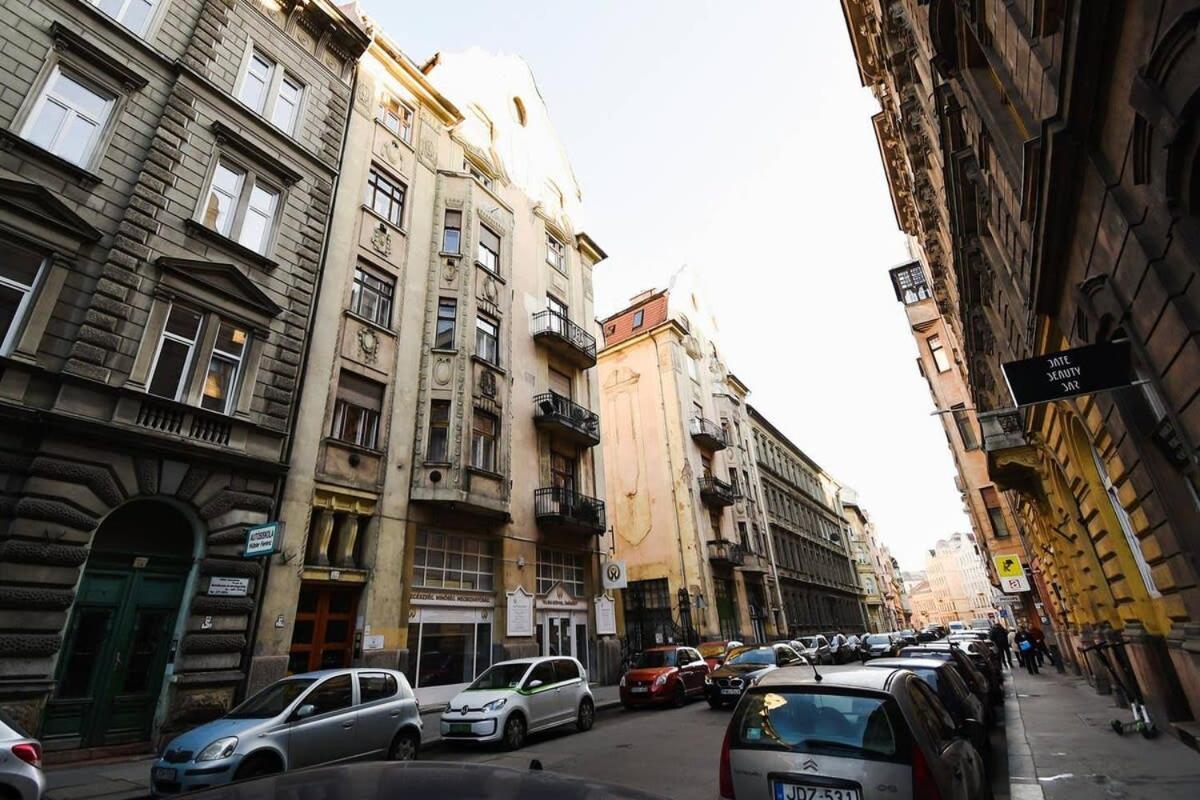 Very Central Very Spacious New Home Budapest Esterno foto